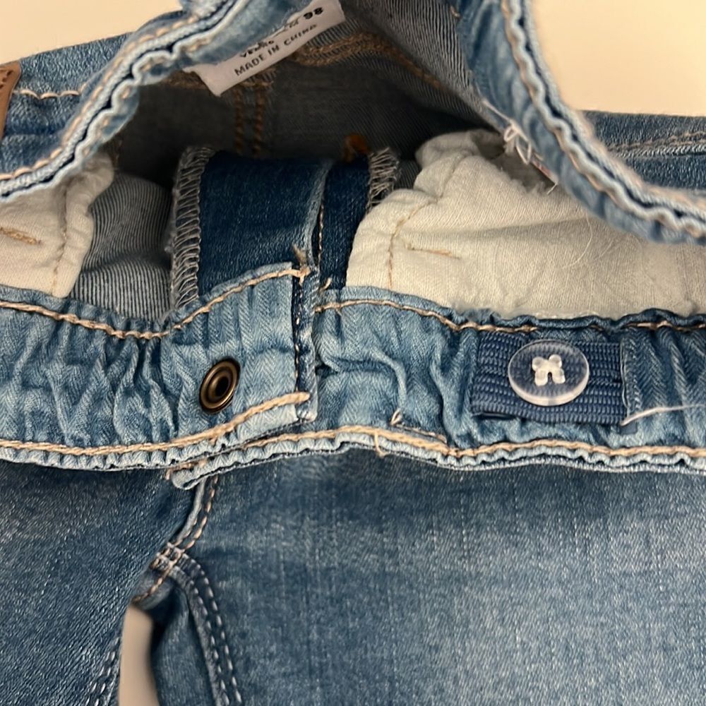 Toddler Zara Jeans  - Picture 3 of 5